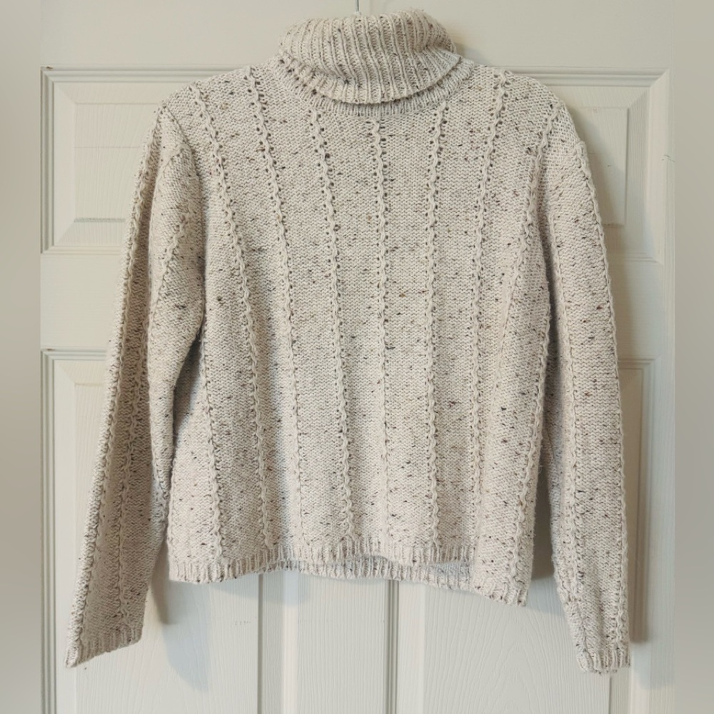 ✨VINTAGE TURTLENECK SWEATER✨